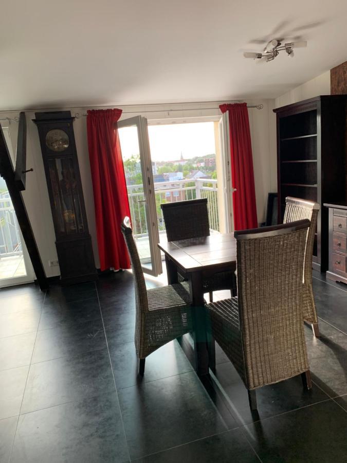 Nordsee Und City Fusslaufig - Luxeriose Fewo Mit Grossem Balkon Wilhelmshaven Exteriér fotografie